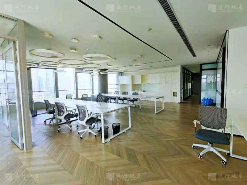 徐汇漕河泾锦和中心，办公室出租，户型方正随时看房_6