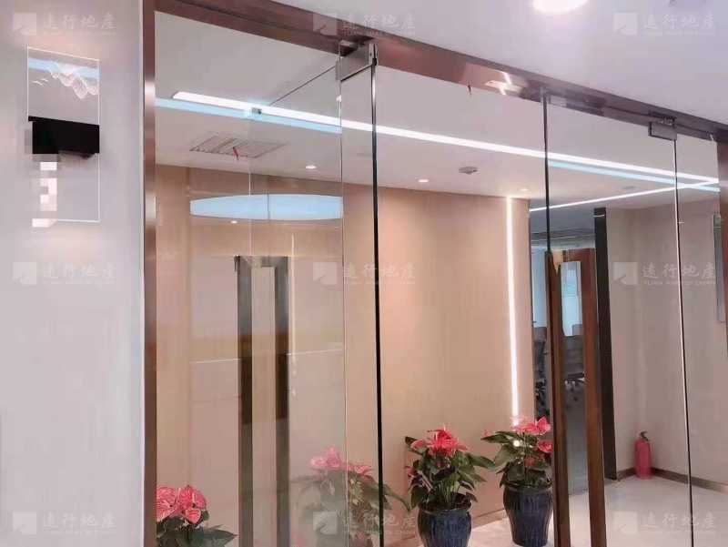  中海国际中心 豪华装修 拎包办公高区 正对电梯_1