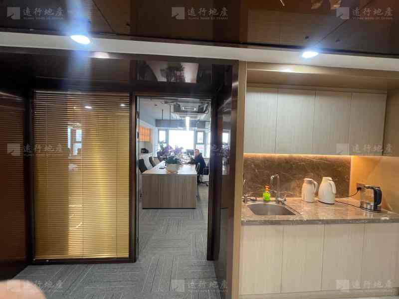 九龙湖国际企业总部园 高层江景房豪华整层带全套家具_3