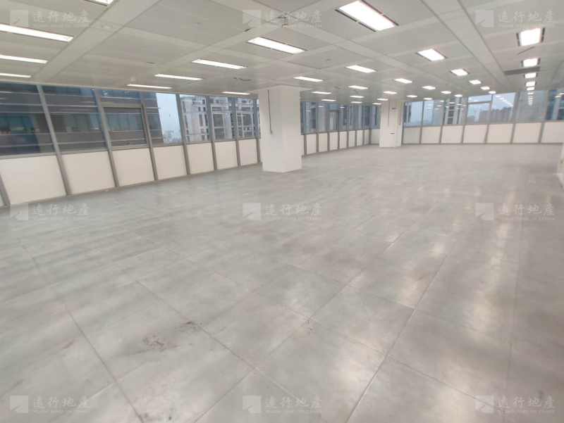 徐汇滨江，东航滨江，400平办公室，架空地板，吊顶_6
