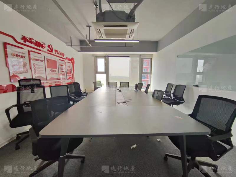 九龙湖国际企业总部园 户型方正采光好拎包办公_3