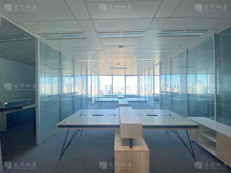 恒隆广场丨带家具出租丨西向_1