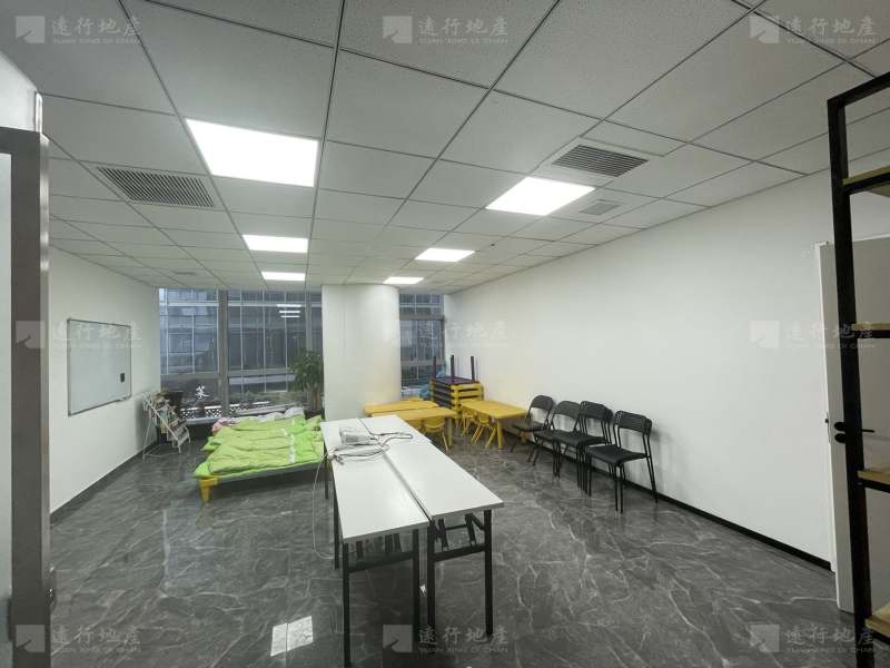 开发商直租丨莱安中心180平带家具丨欢迎咨询_2