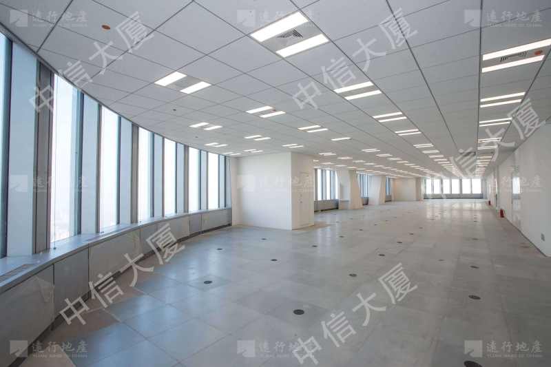 CBD核心 中国尊3600平米大平层 适合企业总部_5