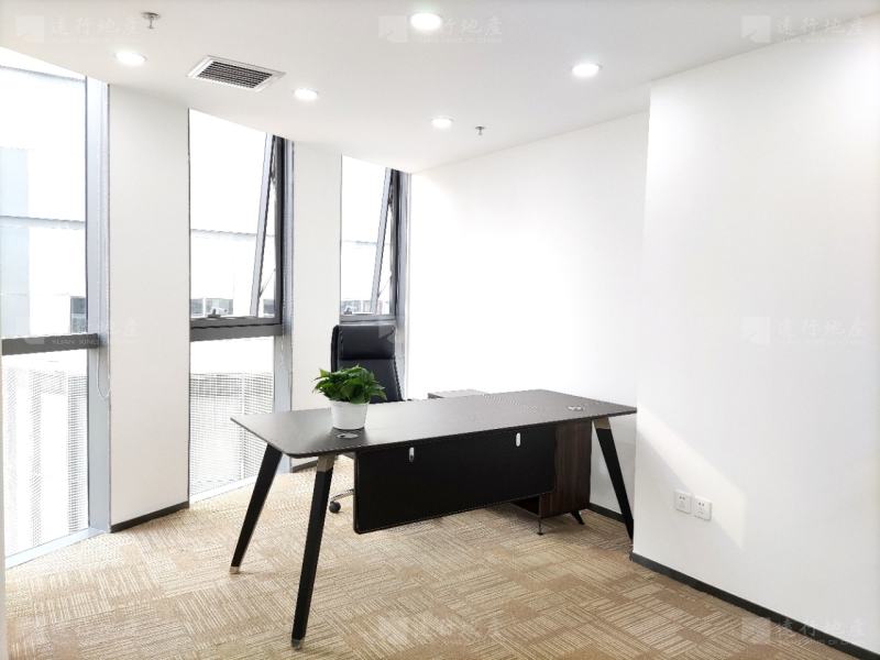 办公室丨雍和大厦 新出300层面积 精装修 可看房_5