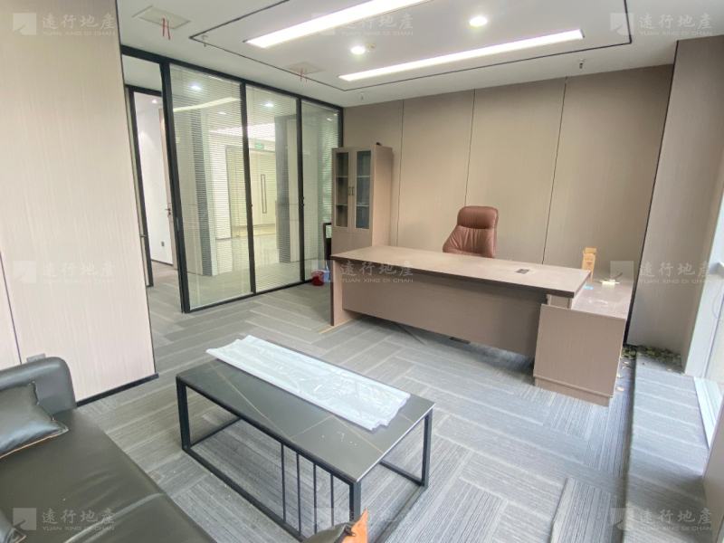汉街总部国际 稀有工区接待分开户型 精装修带家具_2