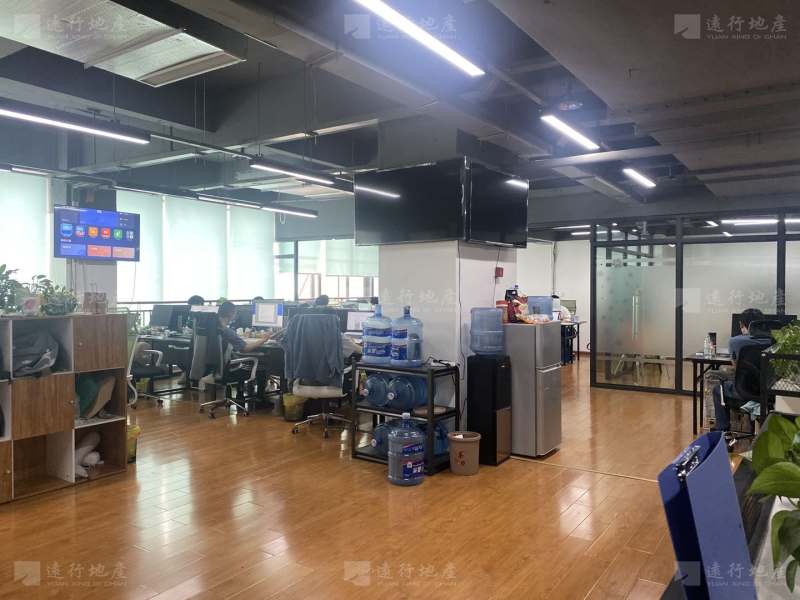 新出锦城湖地铁口天府国际社区260平米精装带家具_2