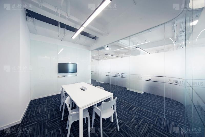  X2创意园，新出办公室，面积380平米_5