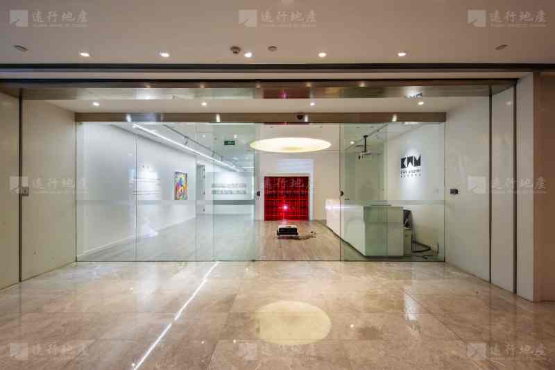 国贸 CBD 环球金融中心 2400平米正对电梯厅_8