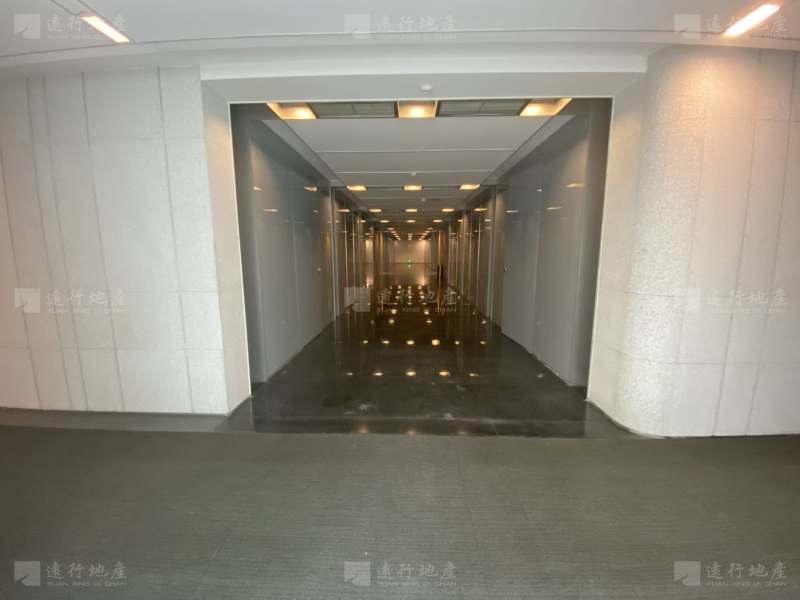 高铁站 双子塔 正对电梯口 朝东南 精装修带家具_1