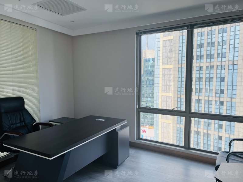 大上海时代广场，豪华装修，拎包办公，高区，正对电梯_7