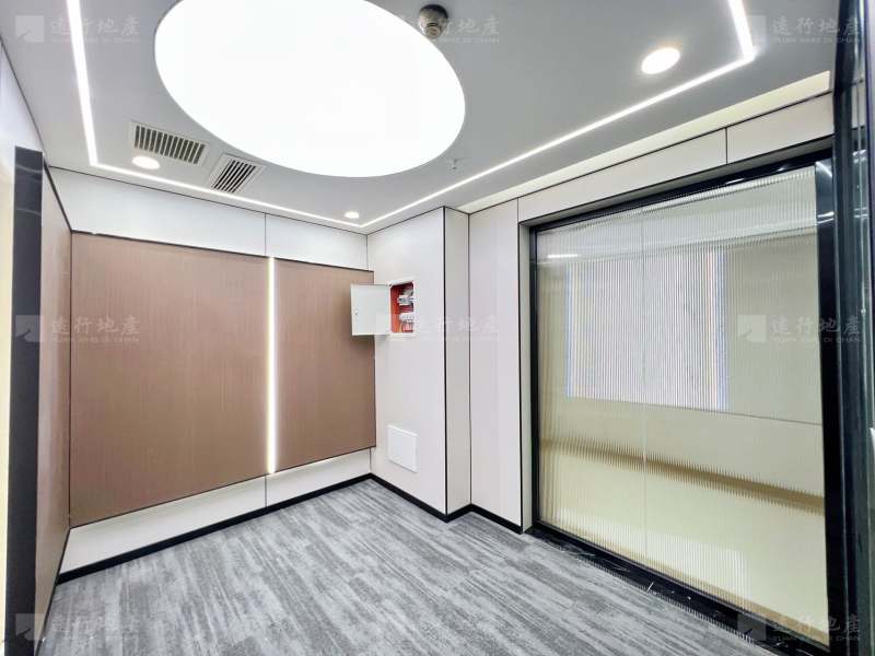 火车南站富森创意150平米精装带家具拎包入住_7