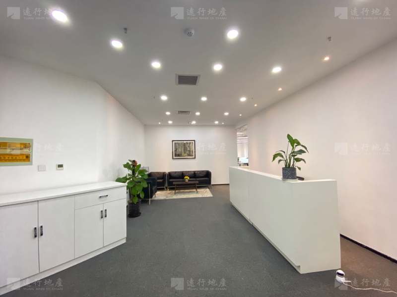 望京综合产业大厦 户型方正 正对电梯 精装修带家具_5