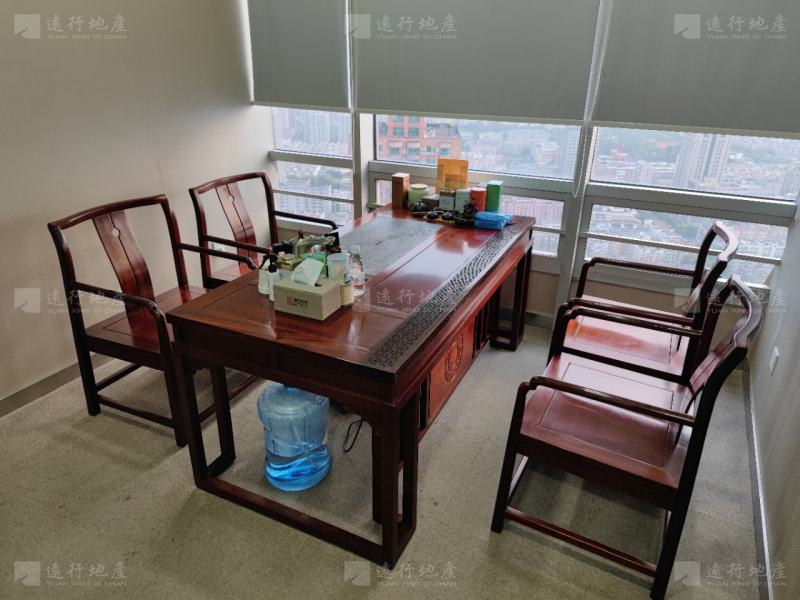 南京地标 国际金融中心 全新装修带家具 采光好  _6