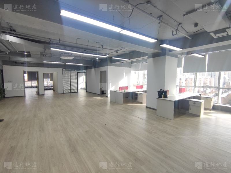 高铁商务区丨郑东商业中心700平米丨精装修带家具_2