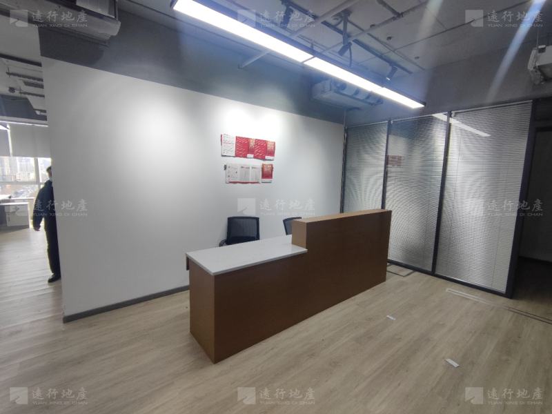 高铁商务区丨郑东商业中心700平米丨精装修带家具_4
