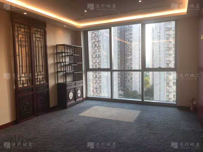 大上海时代广场，户型方正，正对电梯，豪华装修，急租_3