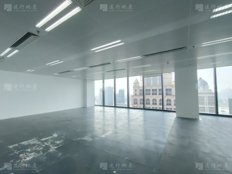 上海陆家嘴三件套可看江景高级商务楼，临近地铁口_5