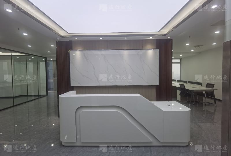天明国际广场 正对电梯口 户型方正 带办公家具_6