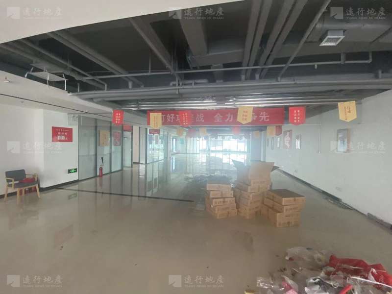 郑东商业中心 2000平方 高层视野 精装修带家具_2