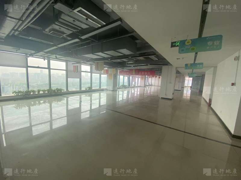 郑东商业中心 2000平方 高层视野 精装修带家具_3