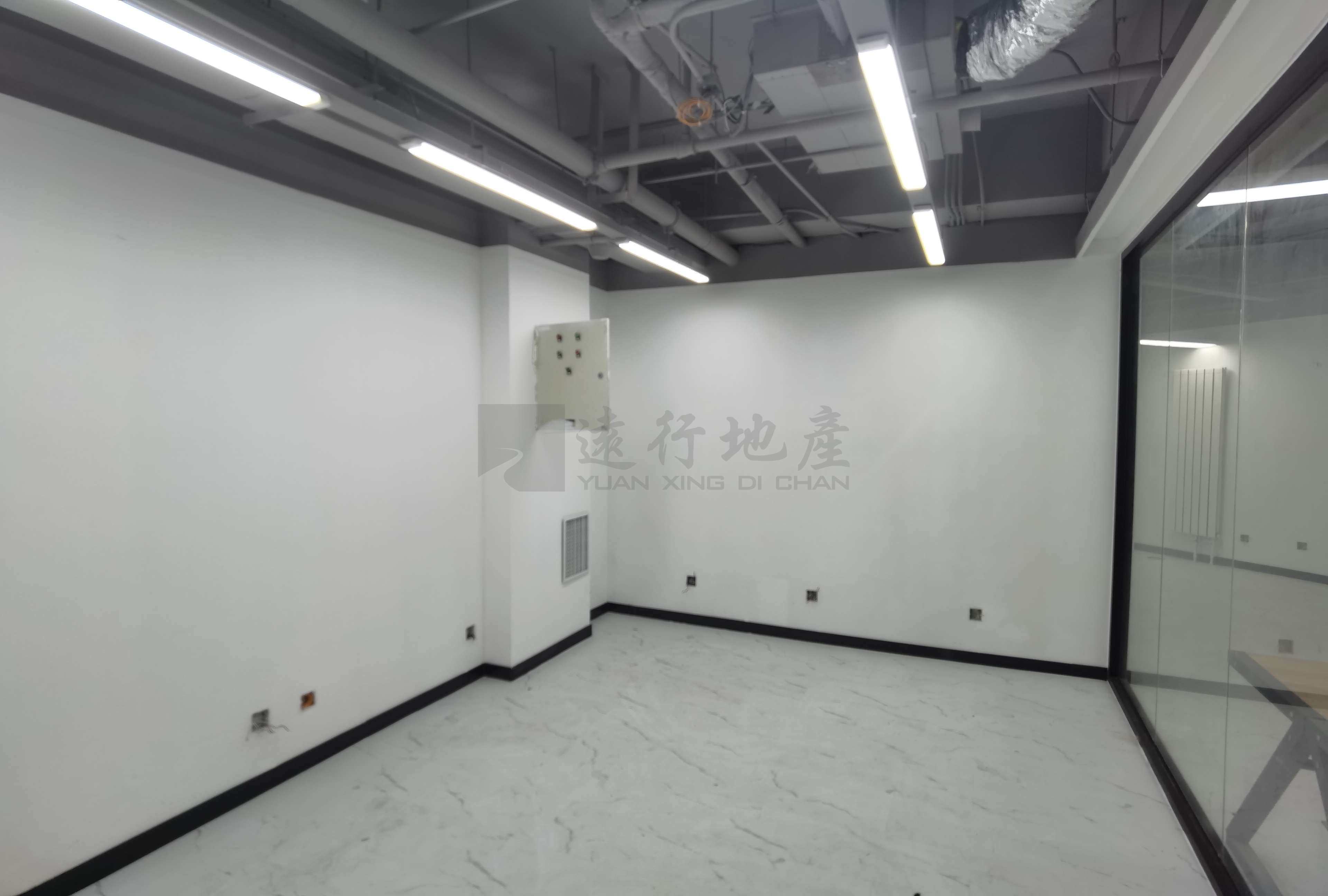 中国远行推荐 凯德国贸精装 电梯正对 楼内有商场_5