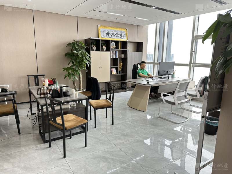 阳光城央座 香港路 精装大面积带家具 办公室多_7