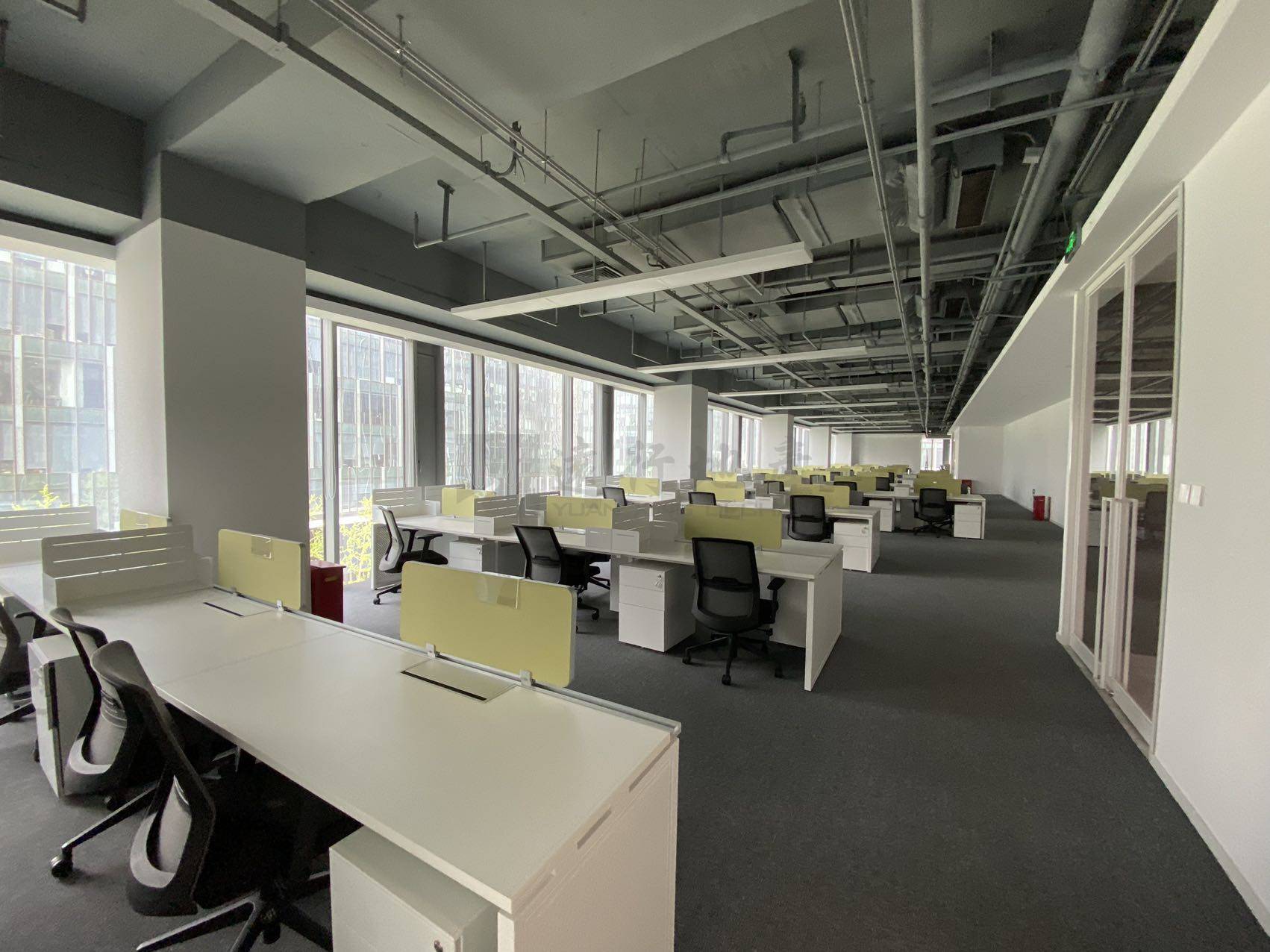 西三环精装办公室 大气前台户型规整 大工位区可放100工位 _2