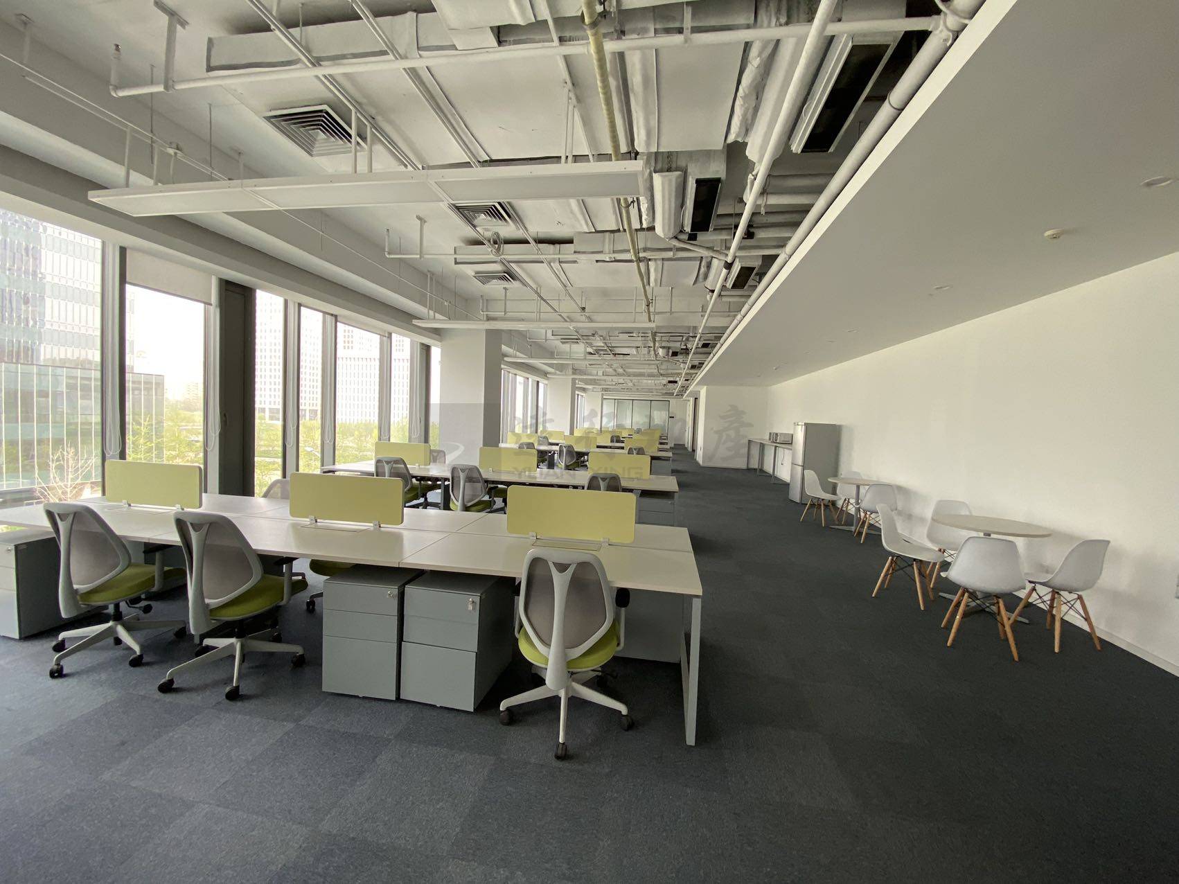西三环精装办公室 大气前台户型规整 大工位区可放100工位 _8