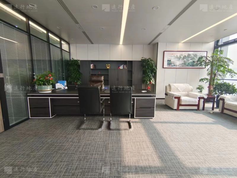 王鼎国贸大厦 正对电梯口 24小时空调 低密度办公_6