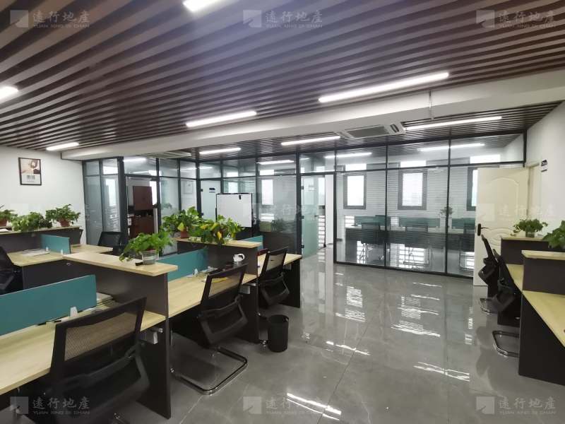 郑州国贸中心创意写字楼丨1500平丨业态完整丨_4