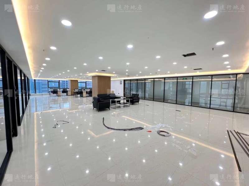 河南省电子商务产业园 招商 正对电梯口 精装修_1