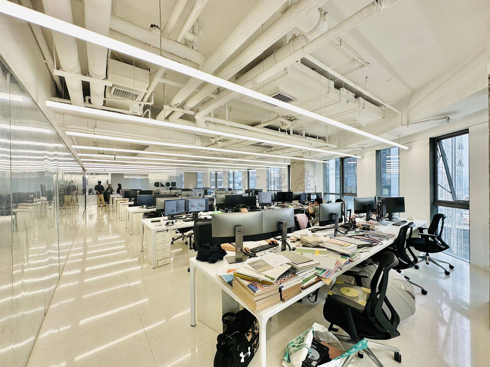 百万级别外企装修丨三里屯SOHO设计公司遗留丨半层600平米丨现代化有自己的风格_12