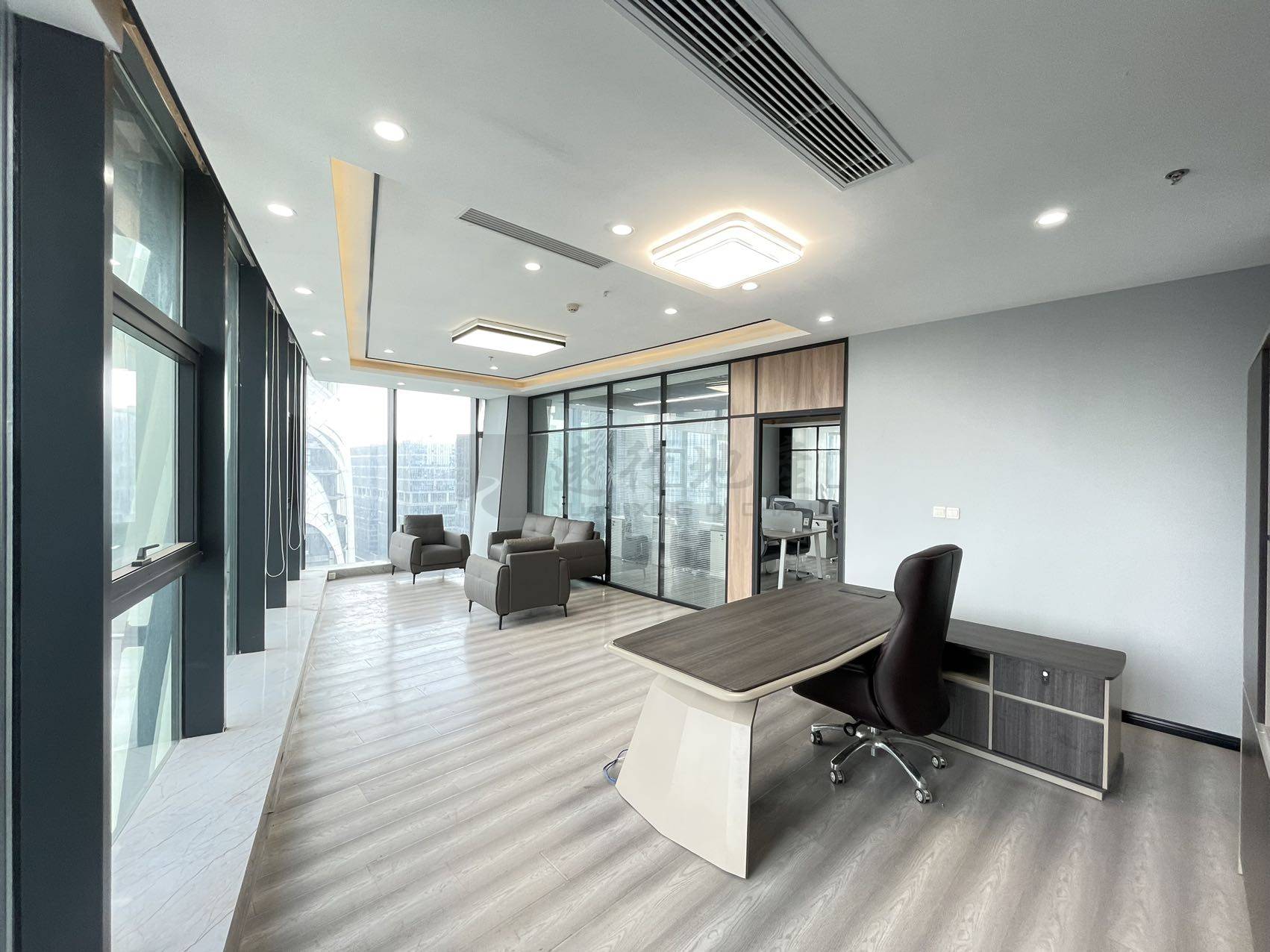 南京南站 250平米 精装修办公房源降价出售 带全套家具_11