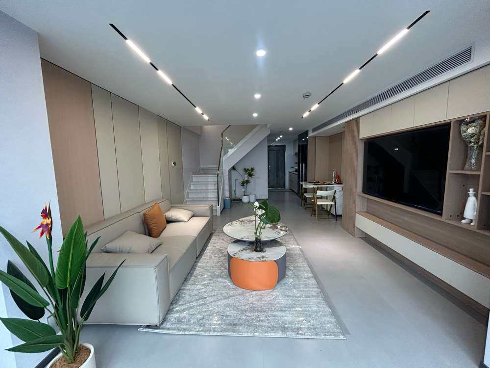 禹洲国际豪华装修通燃气公寓可以住家买一层送一层_9