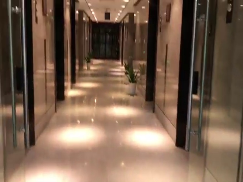 开发商直租 泊富国际广场 正对电梯 极致奢华 豪华装修带家具_1