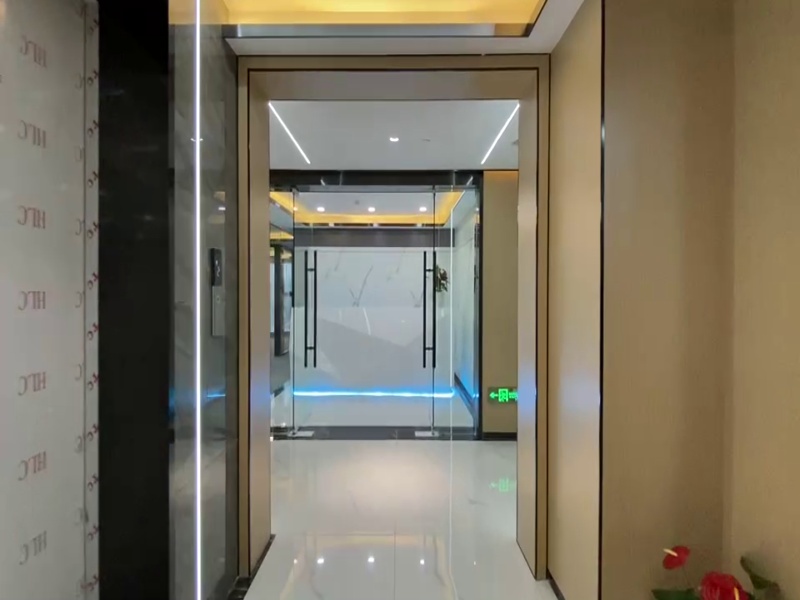 安腾国际广场 精装修带家具 正对电梯口 双面采光 _1